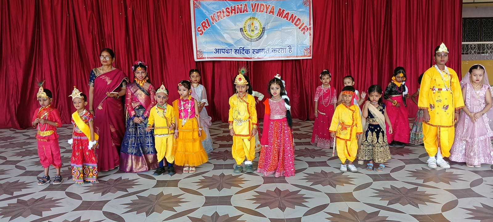 श्री कृष्ण विद्या मंदिर में श्री कृष्ण जन्माष्टमी का भव्य आयोजन