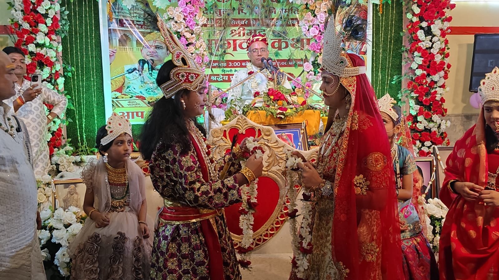 भगवान की लीलाओं का श्रवण करने से जीवन में आती है सकारात्मकता : पंडित शास्त्री