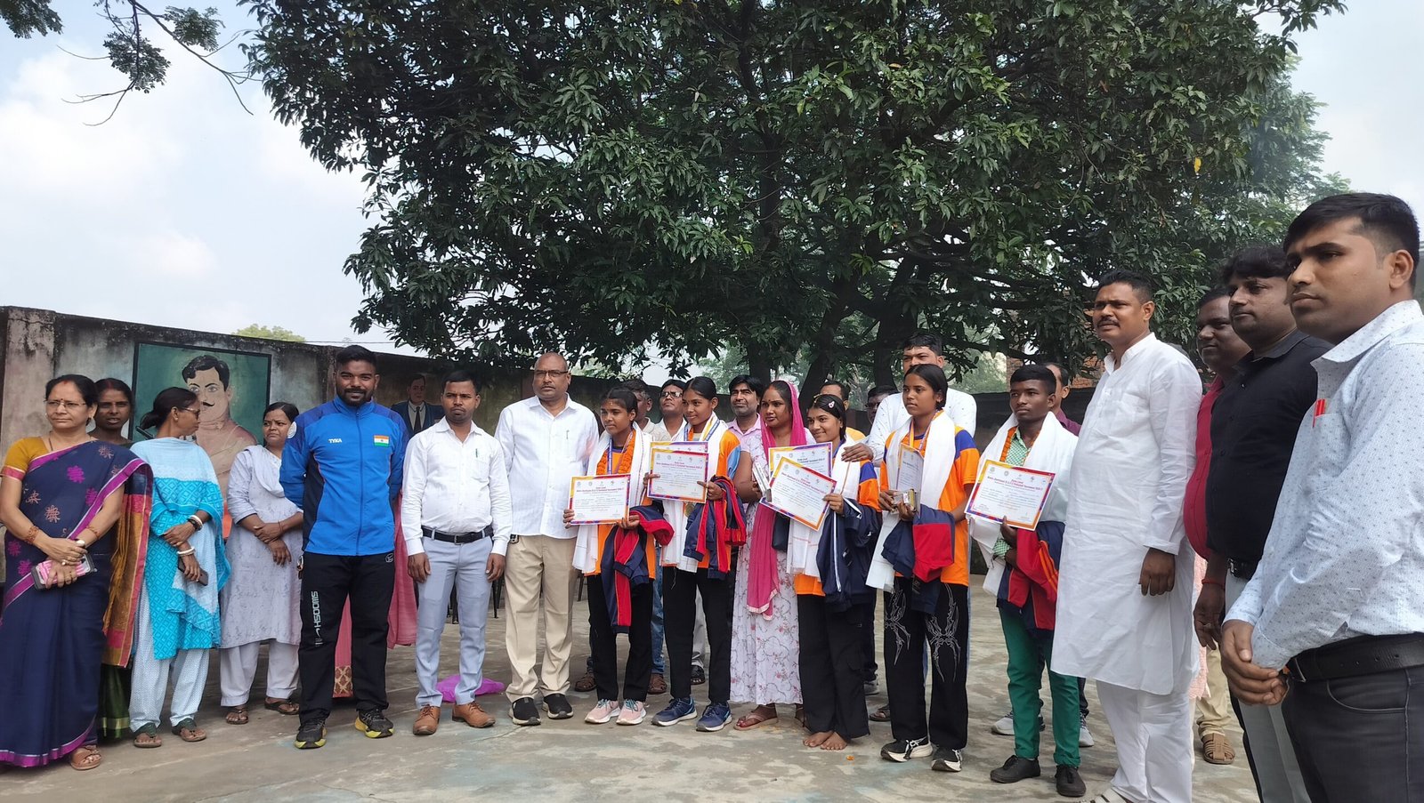 उत्क्रमित उच्च विद्यालय में राज्य स्तर पर चमके खिलाड़ी, सम्मान समारोह आयोजित
