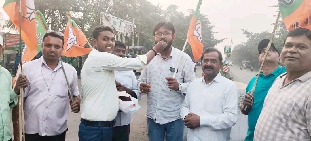 झारखंड के पूर्व सांसद बृजमोहन राम को ओड़िसा के राज्यपाल बनने पर रामगढ़ भाजपा ने मनाई खुशी