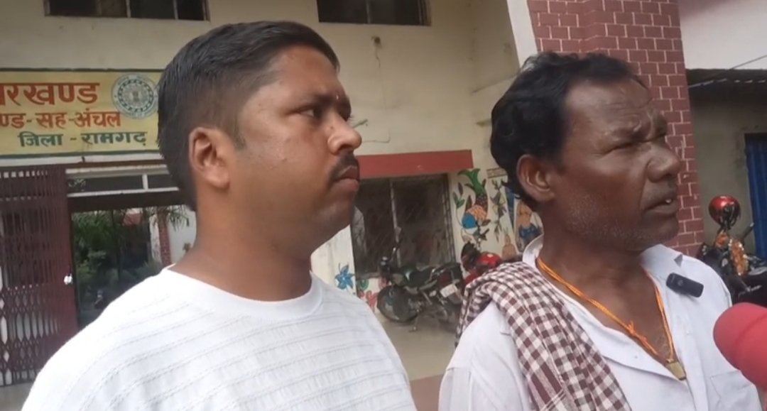 ​मांडू अंचल कार्यालय भ्रष्टाचार का अड्डा बना