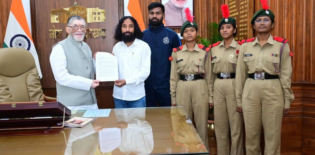 जेएलकेएम का प्रतिनिधिमंडल राज्यपाल से मिला