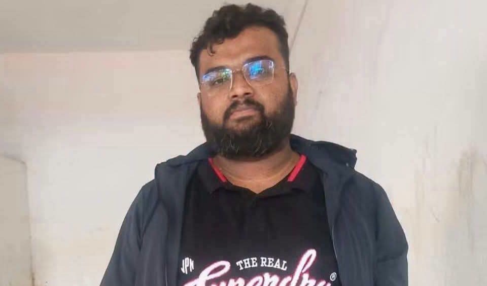 ​अधिवक्ता अनुष्का चक्रवर्ती मौत मामला:आरोपी पति कुशाग्र रुद्रा राणा ने कोर्ट में किया सरेंडर