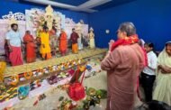 महासप्तमी पर सदर और दारू के दुर्गा मंडपों में पहुंचे सांसद,मां दुर्गा का लिया आशीर्वाद